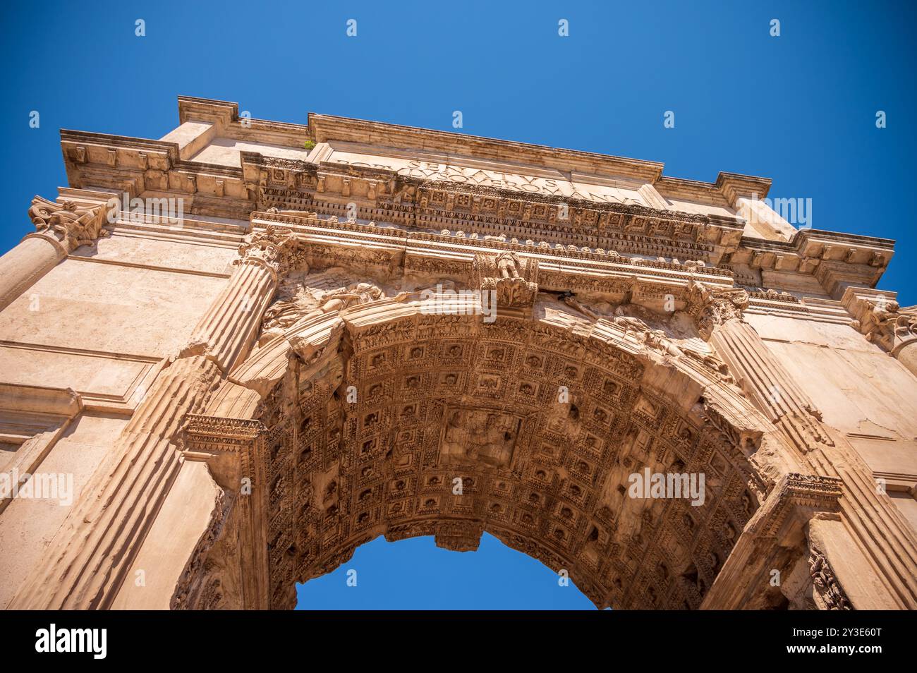 Triumphal Arch of Titus on the via Sacra in Rome Stock Photo - Alamy