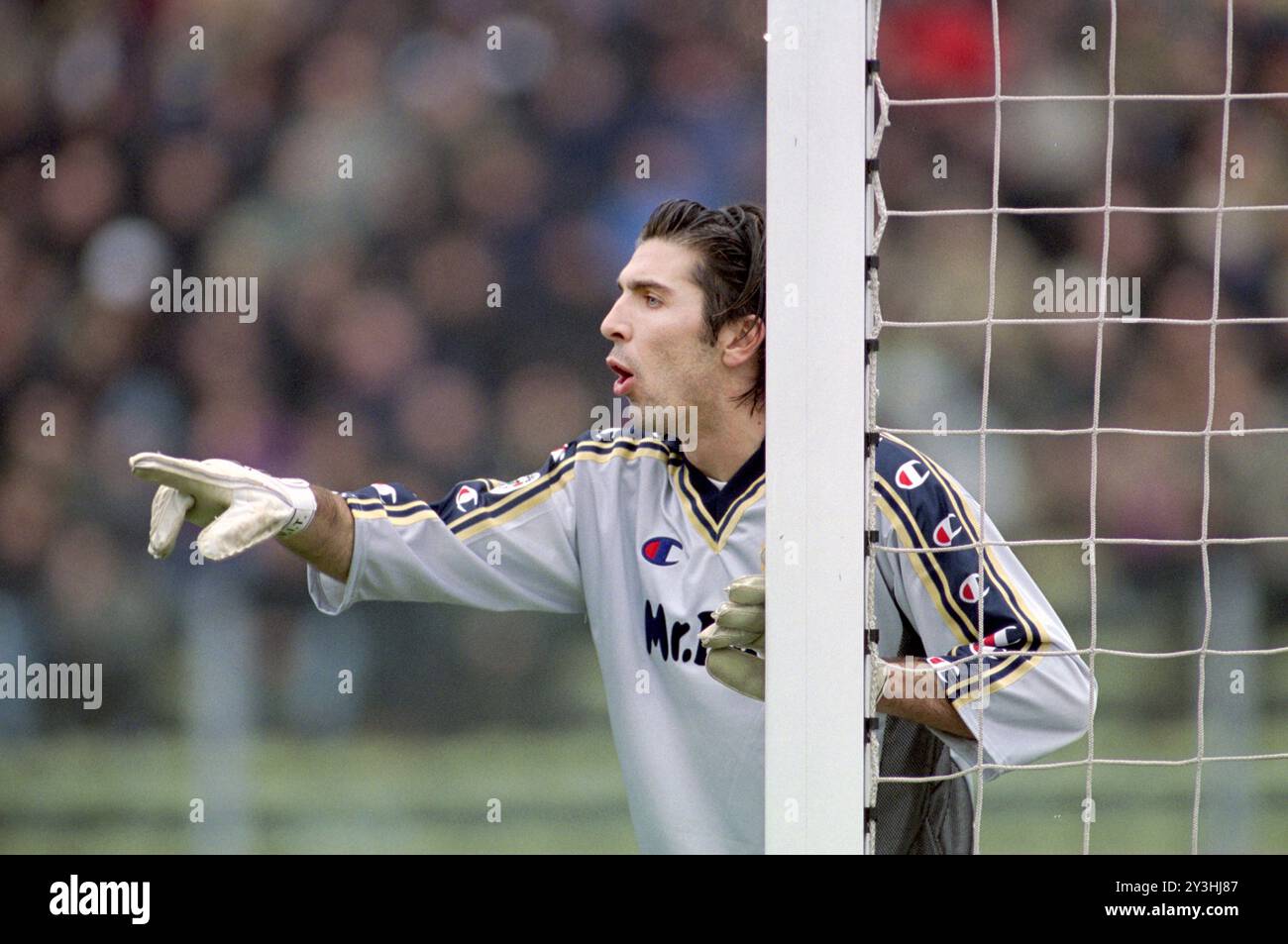 Buffon parma 2000 hi-res stock photography and images - Alamy