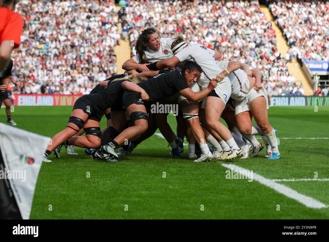 London, UK. 14th Sep, 2024. Abbie Ward caught in the middle of a ruck during the England v New Zealand match at Allianz Stadium, Twickenham. UK © ️ Credit: Elsie Kibue/Alamy Live News Stock Photo