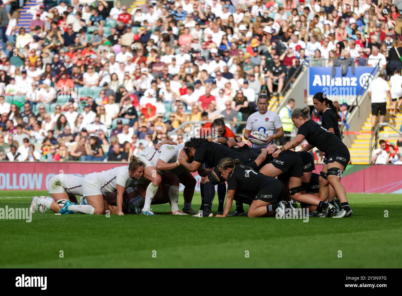 London, UK. 14th Sep, 2024. England v New Zealand at Allianz Stadium, Twickenham. UK © ️ Credit: Elsie Kibue/Alamy Live News Stock Photo