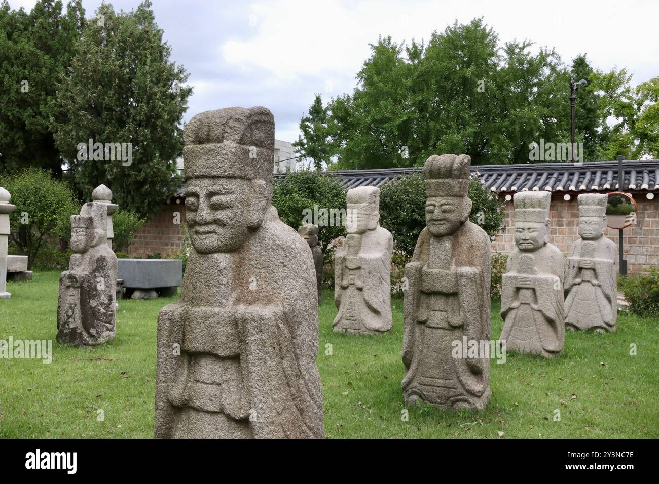 Korean stone art museum hi-res stock photography and images