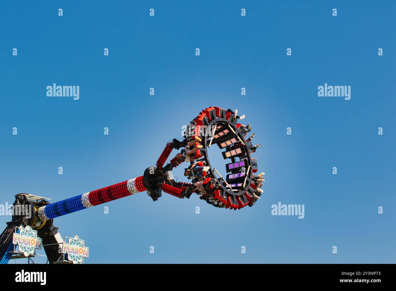 Seat Circle Ride A thrilling amusement park ride featuring a circular platform with ...
