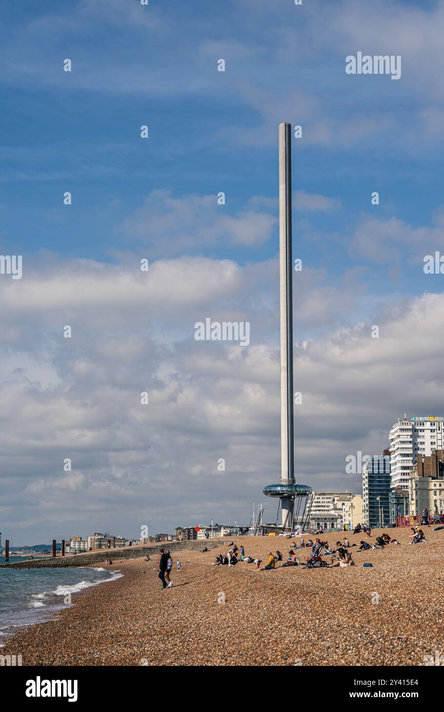 Brighton i360 lookout tower and the beach Stock Photo - Alamy