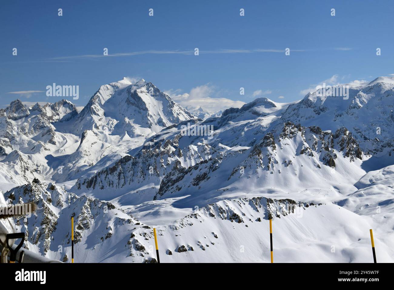 Snowcapped Alpine mountain peaks in the Three Valleys, France ...