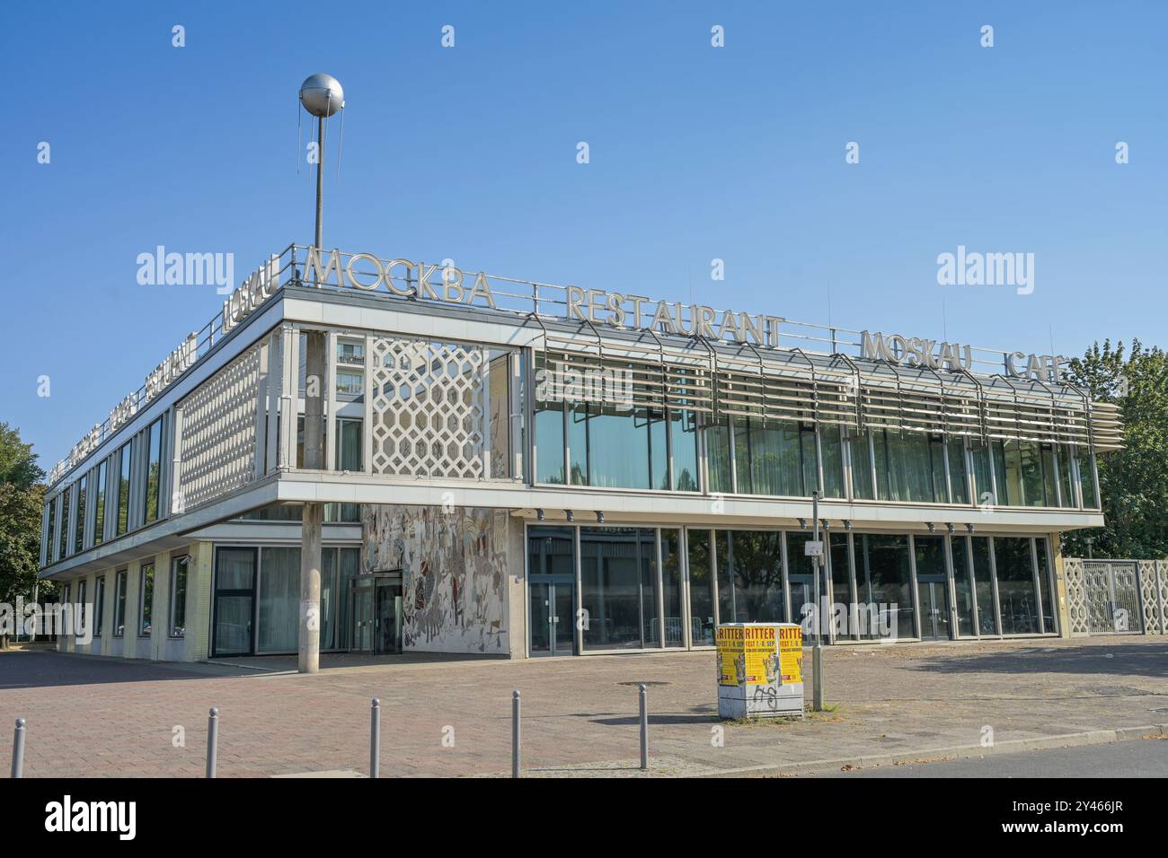 Cafe Moskau, Karl-Marx-Allee, Mitte, Berlin, Deutschland Stock Photo