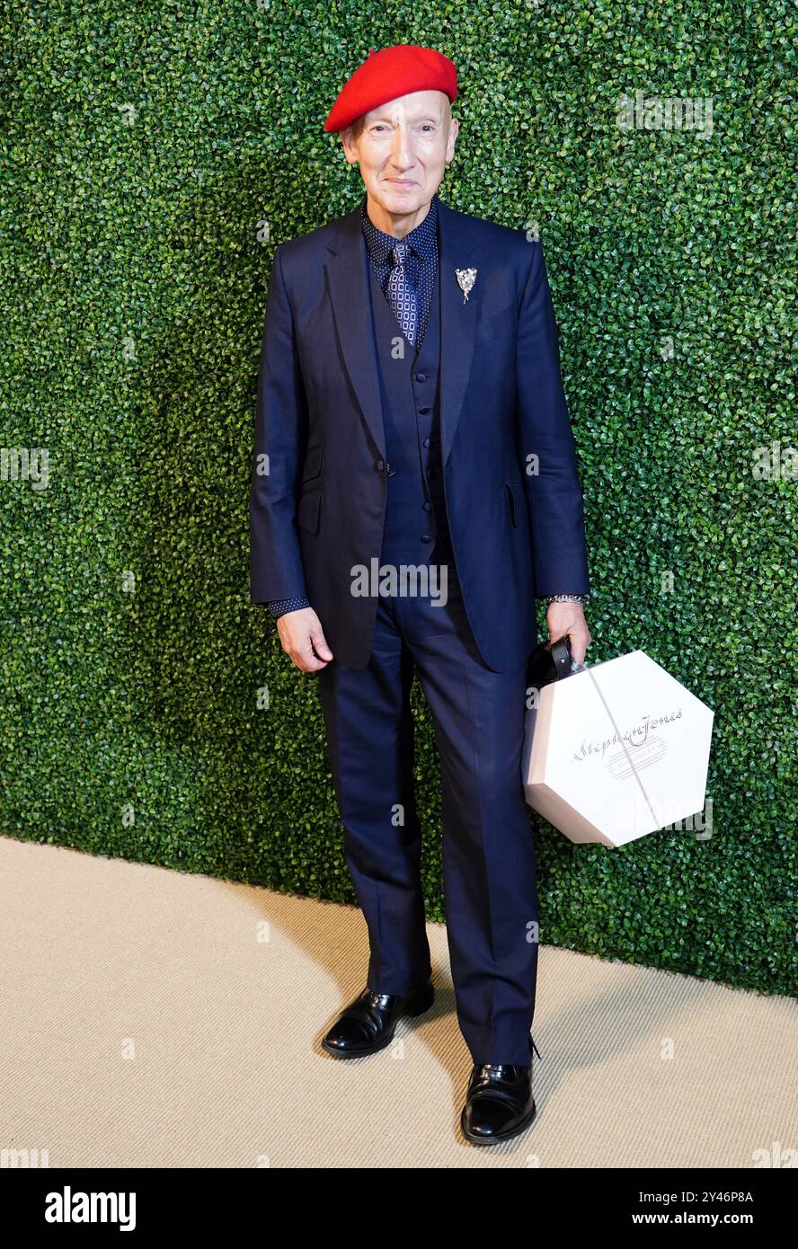 Stephen Jones Rio Stephen Jones attending the UK Premiere of Disney's In Vogue the 90s on ...
