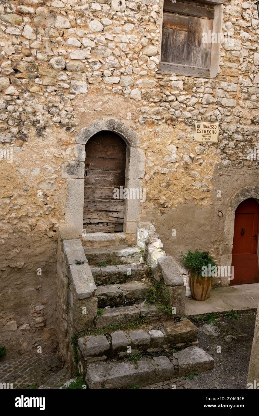 Old house in the village of Mons, Provence-Alpes-Côte d'Azur, France Stock Photo