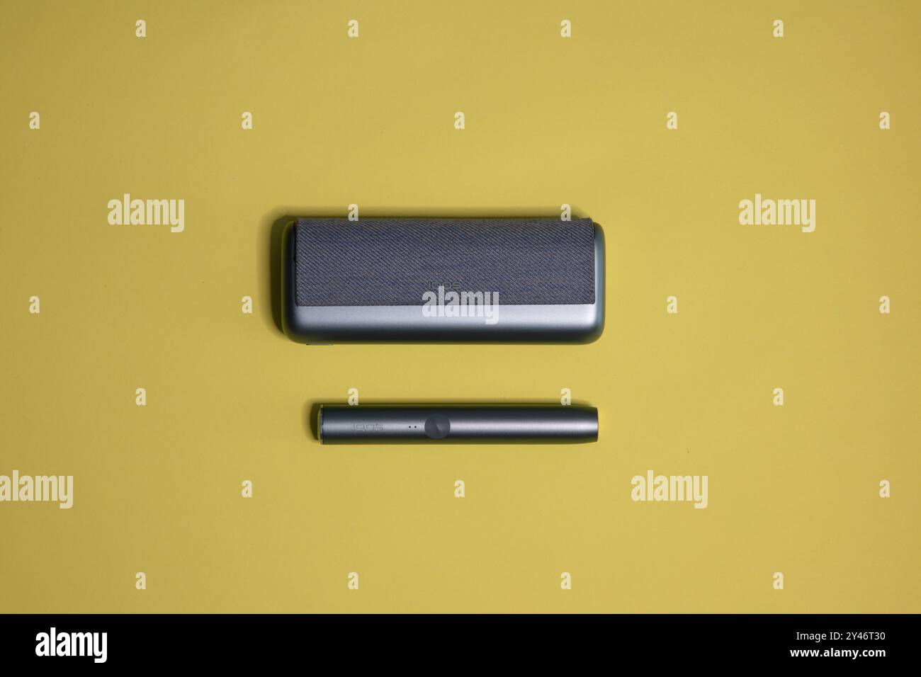Iqos iluma hi-res stock photography and images