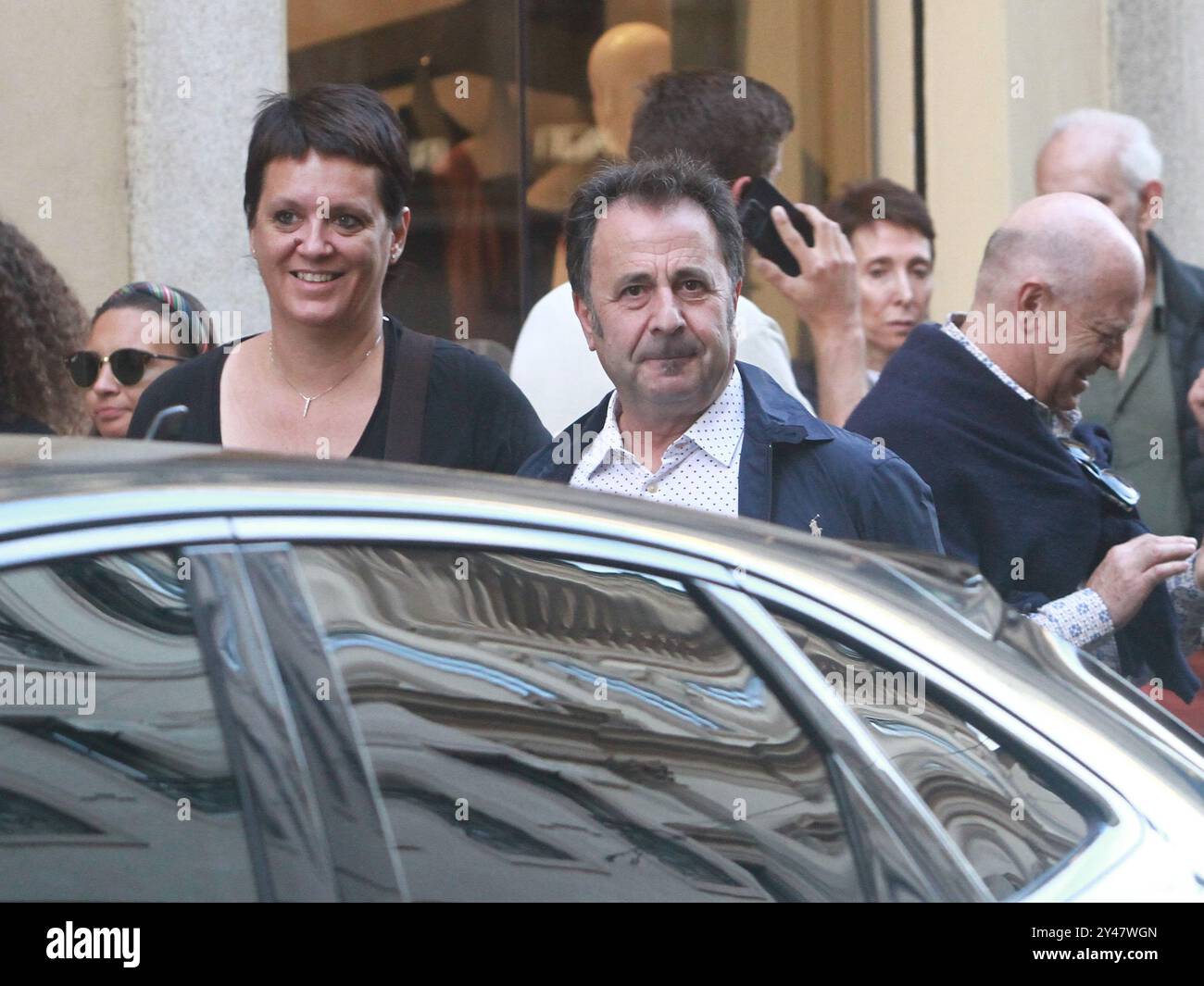 09/16/2024 Milan Ph. Paolo Della Bella The Wizard Forest with his wife Angela walking hand in hand in via Monte Napoleone in Milan. The couple stops with fans for the ritual photos. Stock Photo