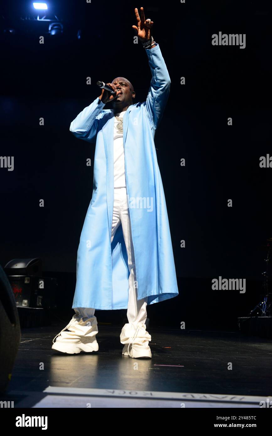 Hollywood, USA. 15th Sep, 2024. HOLLYWOOD, FLORIDA - SEPTEMBER 15: Akon ...