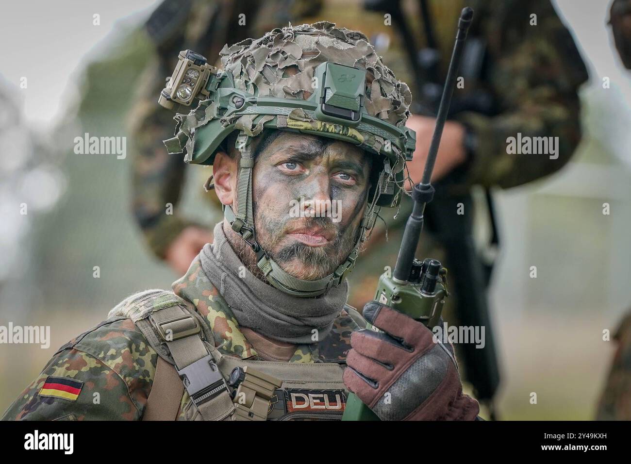Militarische sicherheit hi-res stock photography and images - Alamy