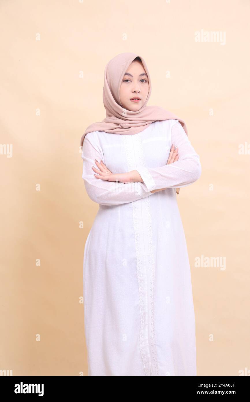 Cute asian woman poses portrait hi-res stock photography and images - Alamy