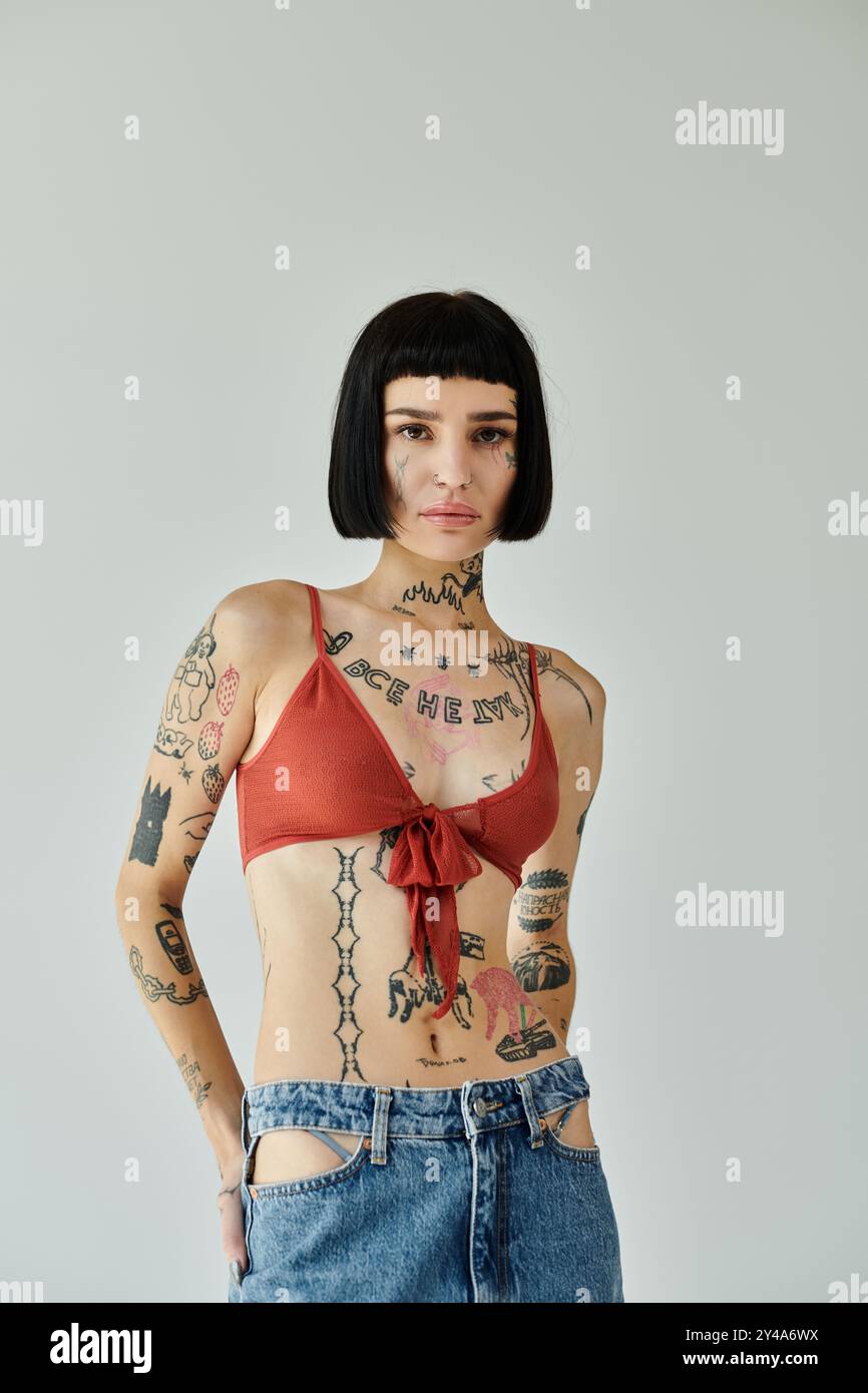 Edgy body art hi-res stock photography and images - Alamy