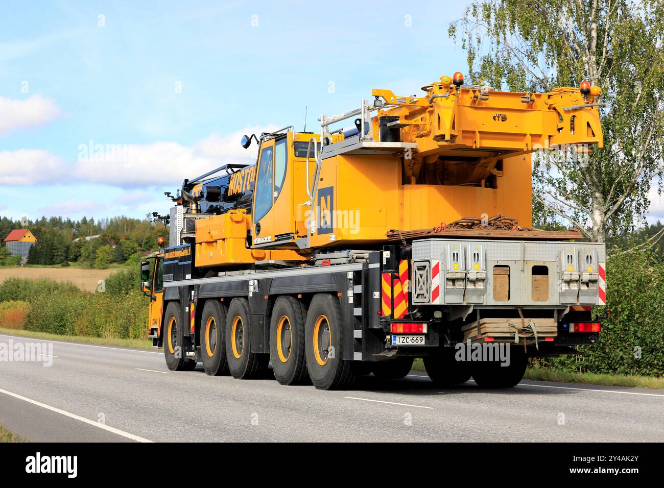 Liebherr LTM 5-axle mobile crane of Nostokonepalvelu Oy driving along ...