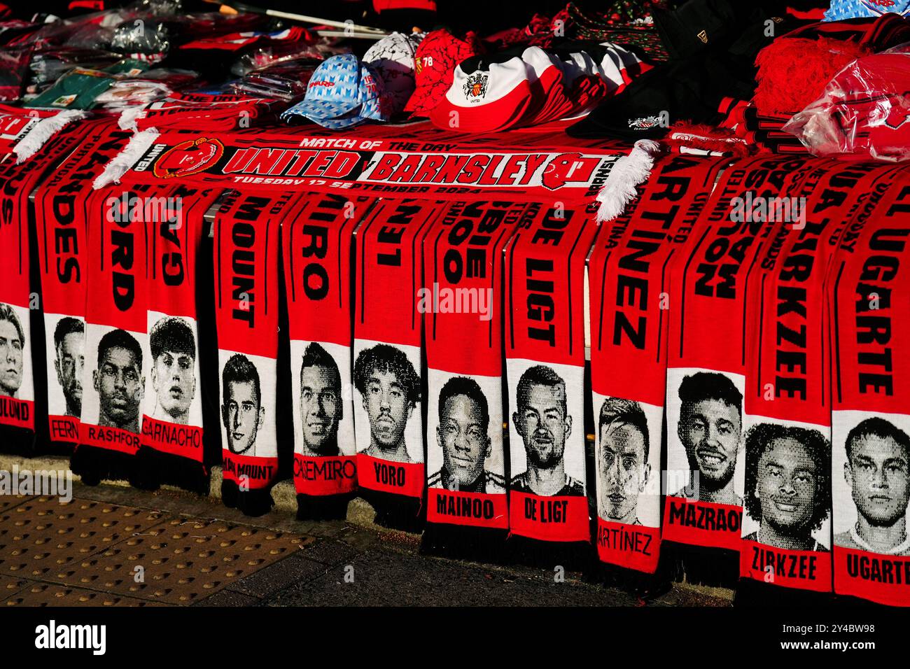 Comprar Manchester United x adidas Home Scarf Red | Tienda de