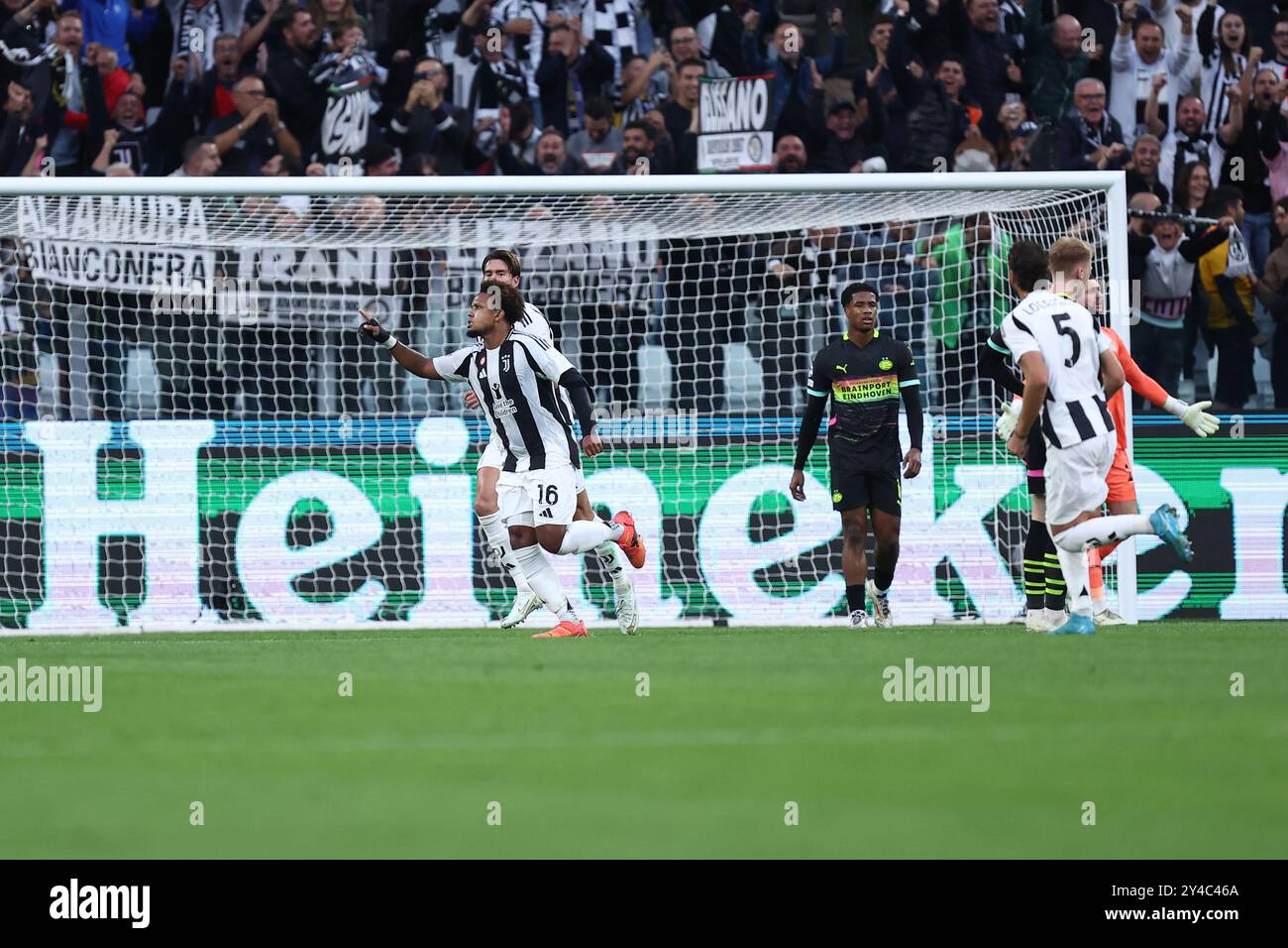 Torino, Italy. 17th Sep, 2024. Weston Mckennie of Juventus Fc looks on during the Uefa Champions League 2024-25 match beetween Juventus Fc and PSV at Allianz Stadium on September 17, 2024 in Turin, Italy . Credit: Marco Canoniero/Alamy Live News Stock Photo