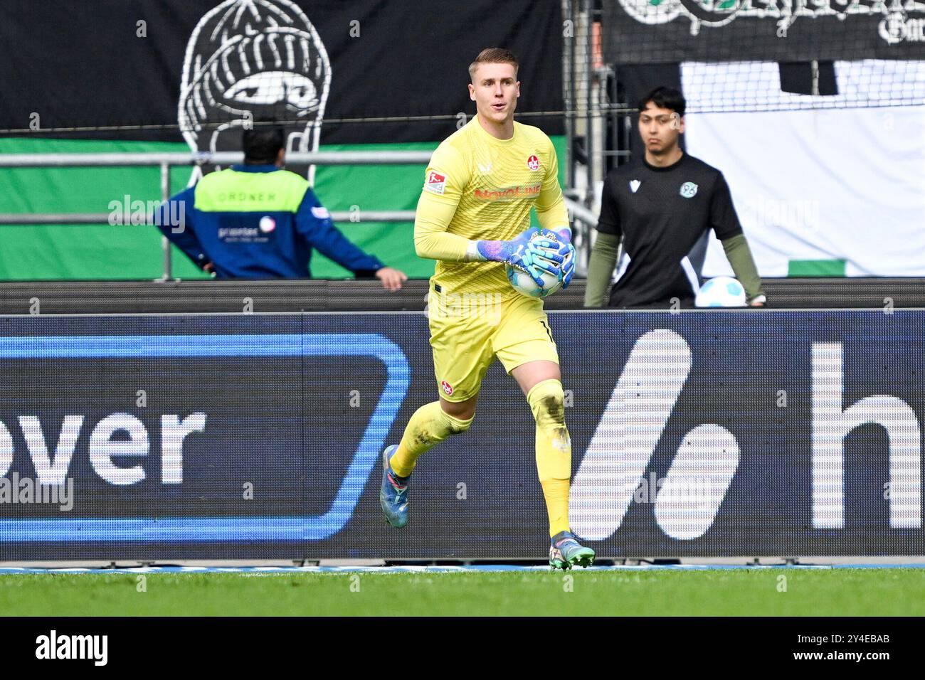 2. Bundesliga - Hannover 06 - 1. FC Kaiserslautern am 14.09.2024 in der HDI  Arena in Hannover Jubel, Torjubel, Torschuetze, Torschütze Hyunju Lee ( Hannover 96) jubelt nach seinem Tor zum 1:0 mit