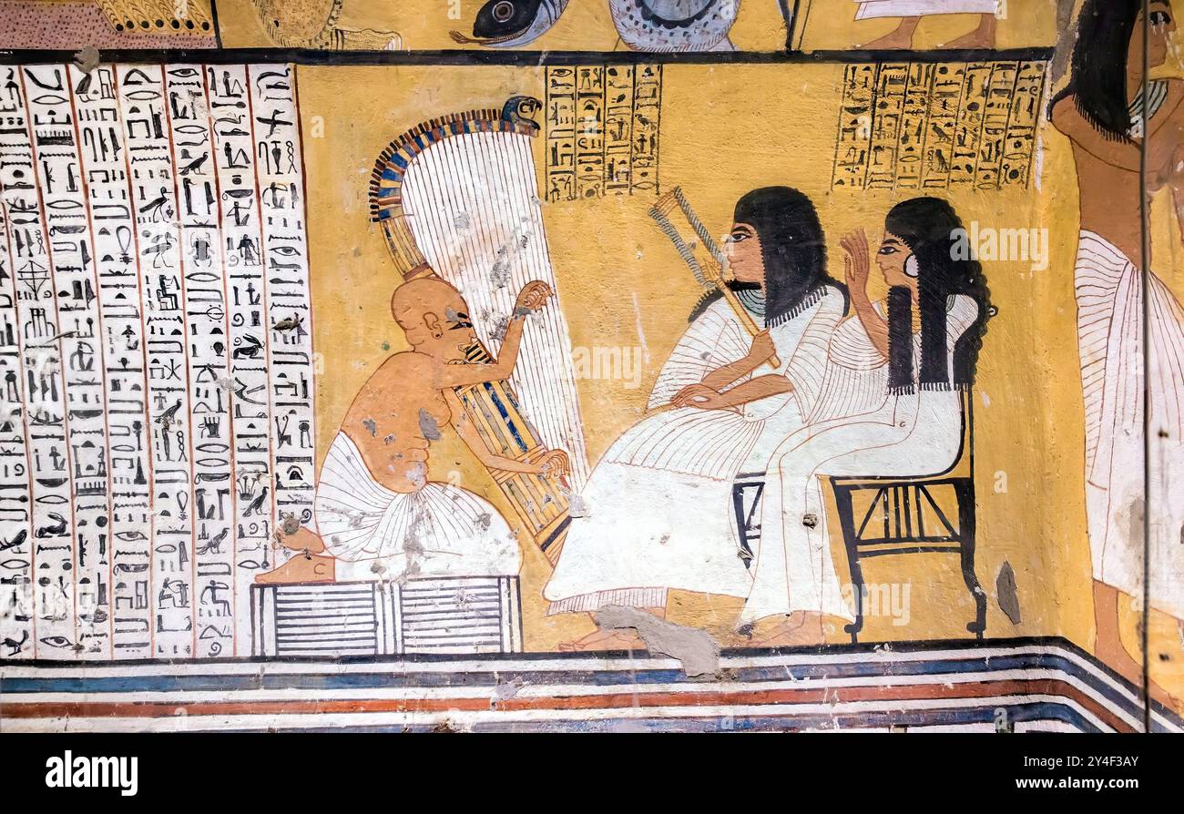 Wall painting depicting harp hi-res stock photography and images - Alamy