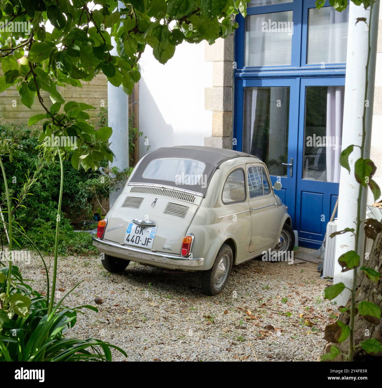 Fiat 500 car Stock Photo - Alamy