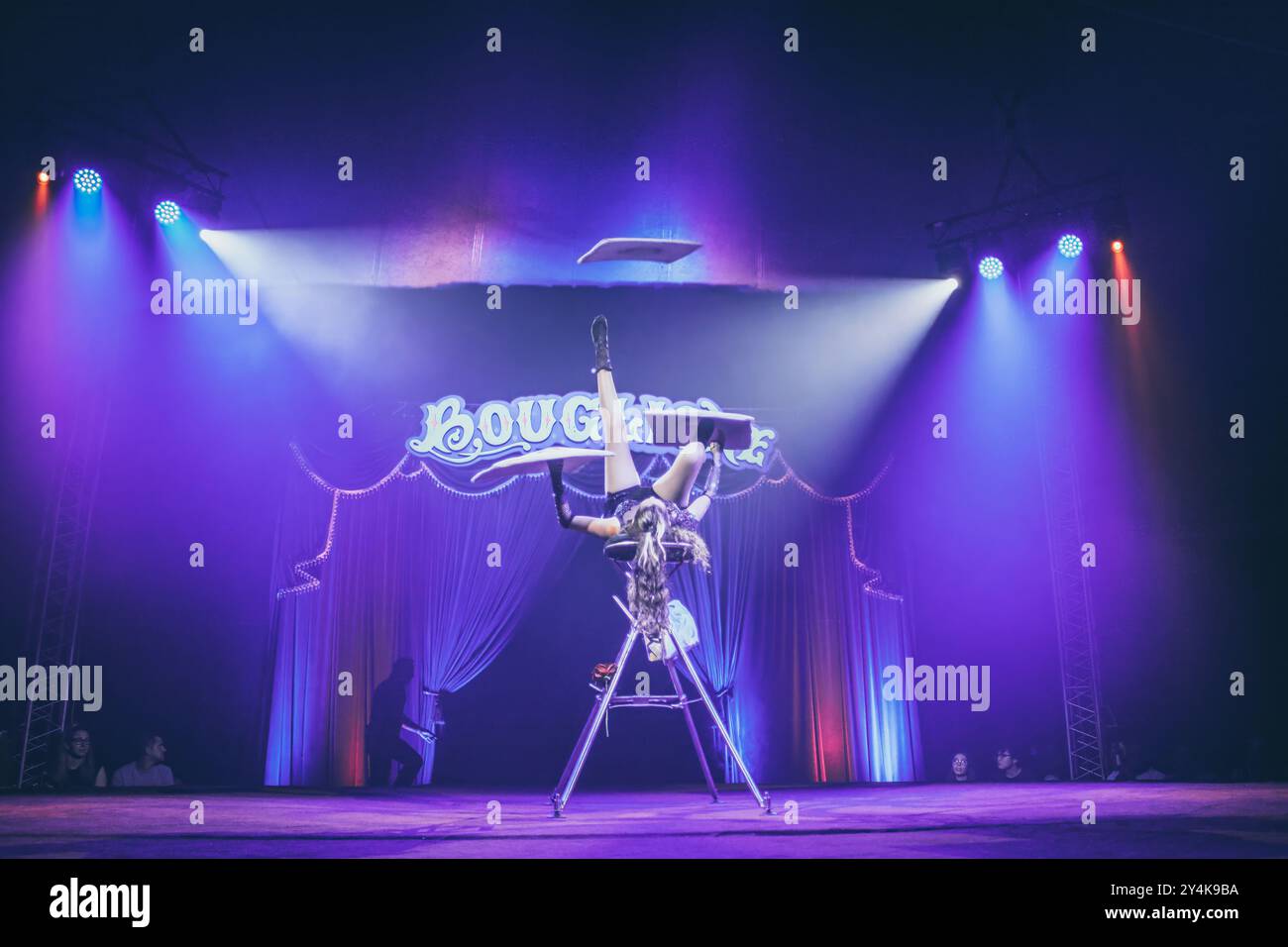 Cirque de Paris, Norfolk VA, USA, 13th Sep 2024. Bouglione circus on ...