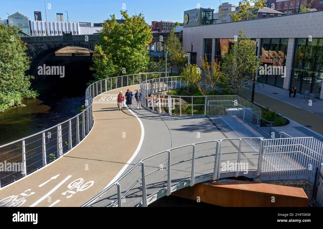 The cycle and pedestrian ramp which leads up to Viaduct Park above the Transport Interchange, Stockport, Gtr Manchester, England, UK Stock Photo