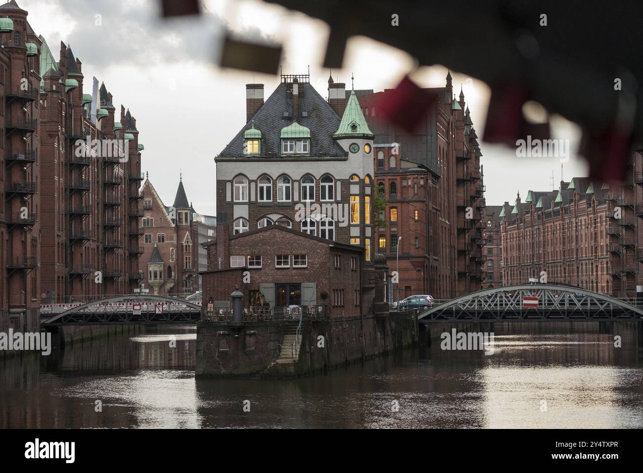 Love locks on a bridge in Hamburg's Speicherstadt warehouse district Stock Photo