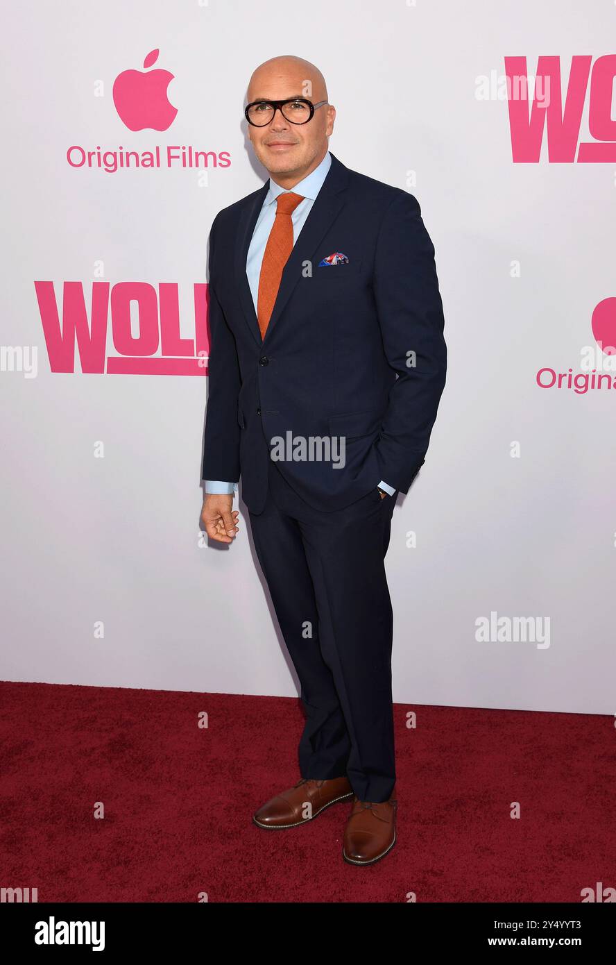HOLLYWOOD, CALIFORNIA - SEPTEMBER 18: Billy Zane attends the premiere ...