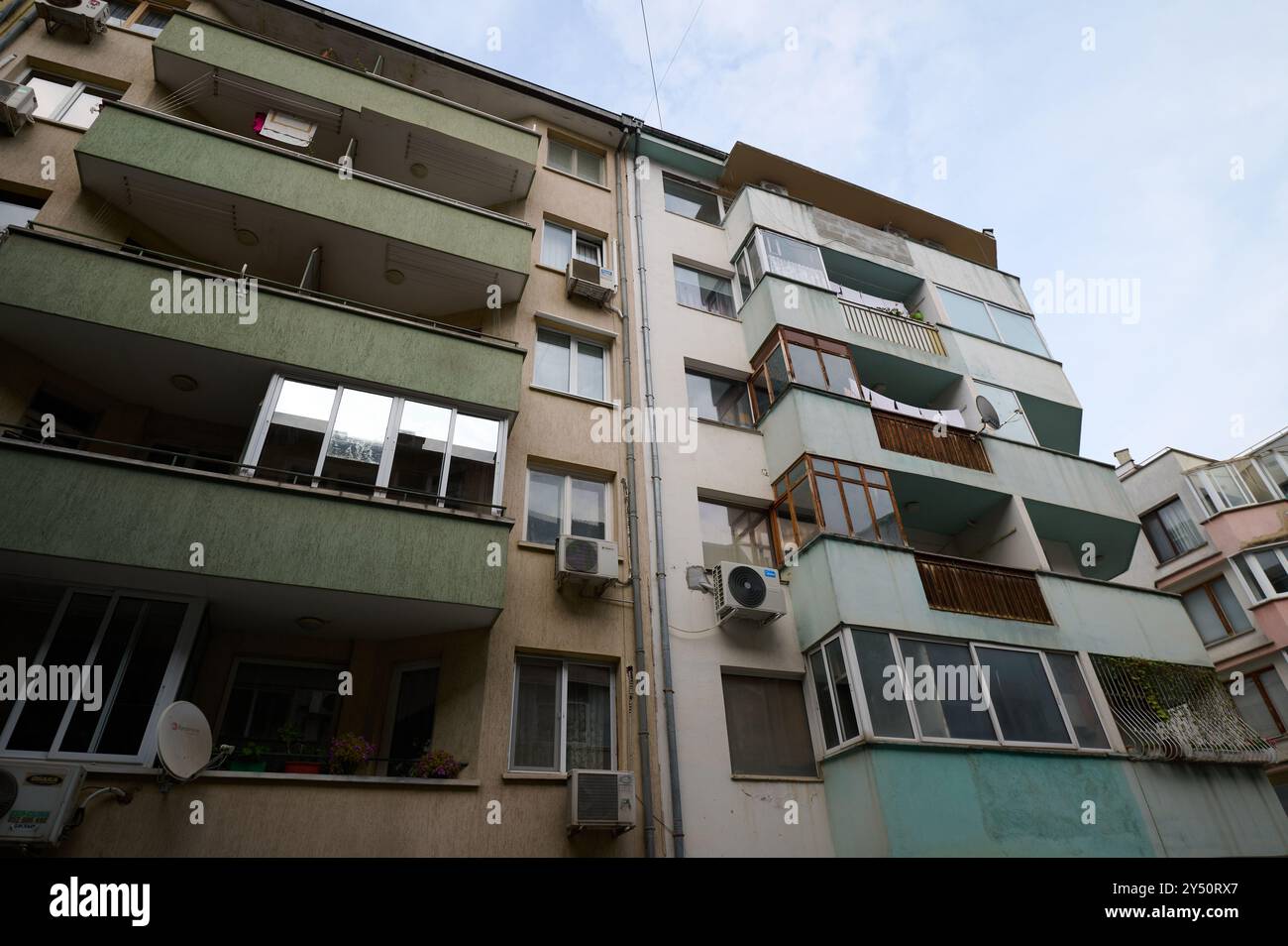 List of architectural styles - Wikipedia - Apartment Building Architectural Styles