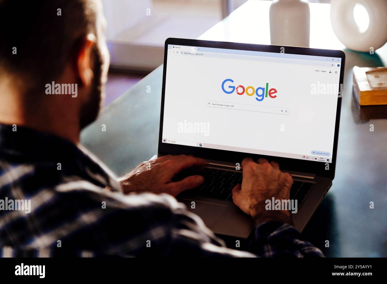 Searching information keyboard application hi-res stock photography and ...