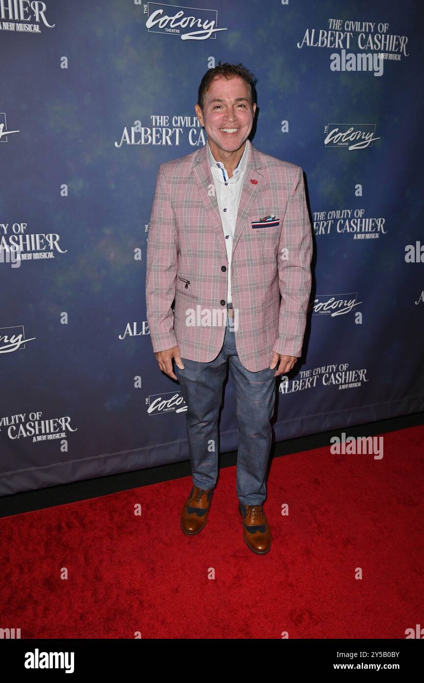 British family names; their origin and meaning, with lists of Scandinavian,  Frisian, Anglo-Saxon and Norman names, image size:864x1390