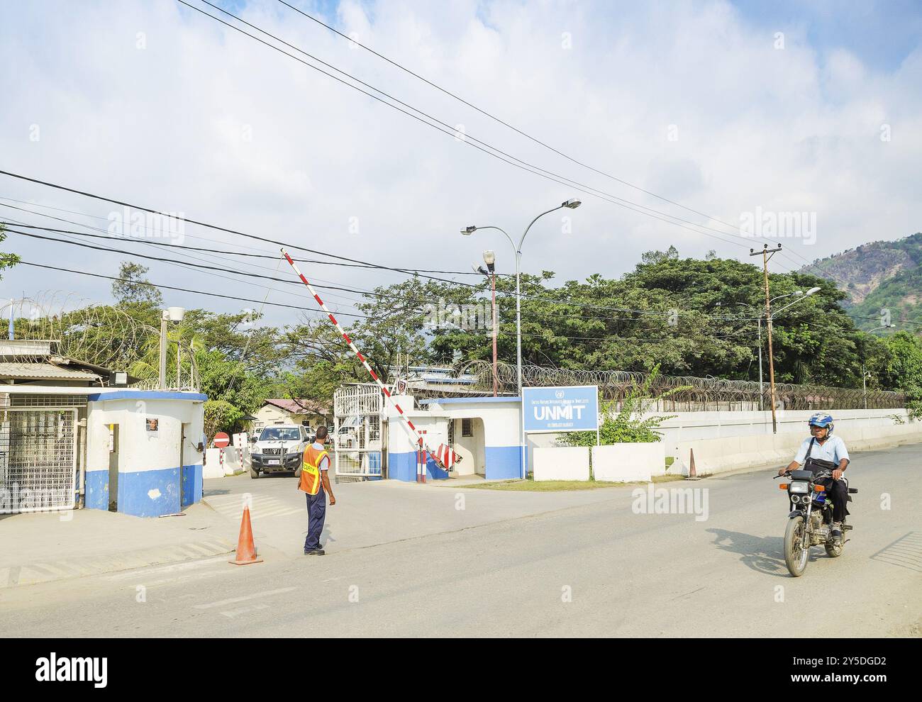 United nations missions hi-res stock photography and images - Alamy