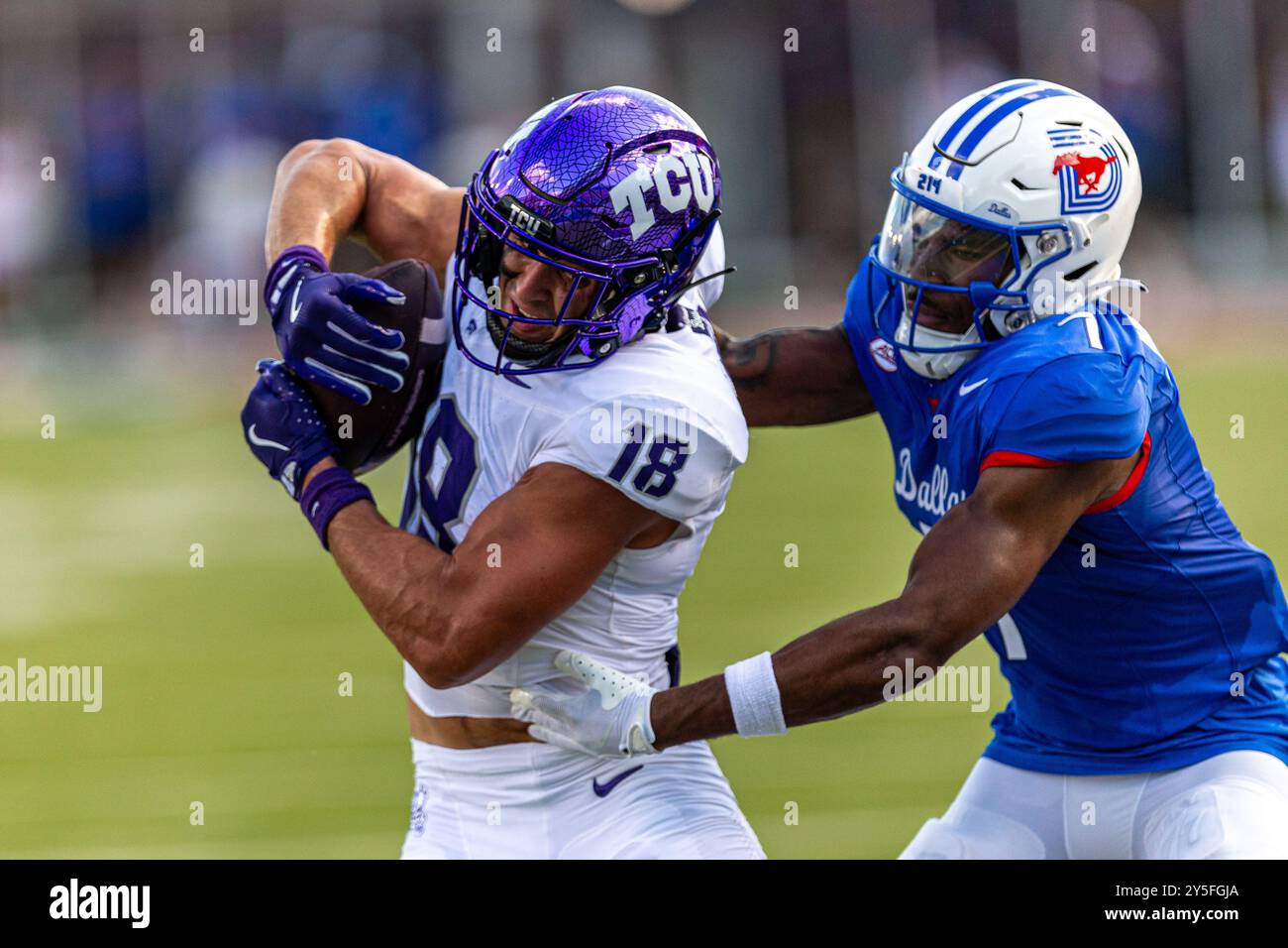 Dallas, Texas, USA. 21st Sep, 2024. TCU Horned Frogs wide receiver Jack Bech (18) in action during the game between the TCU Hornfrogs and SMU Mustangs at the Gerald J. Ford Stadium in Dallas, Texas. (Credit Image: © Dan Wozniak/ZUMA Press Wire) EDITORIAL USAGE ONLY! Not for Commercial USAGE! Stock Photo