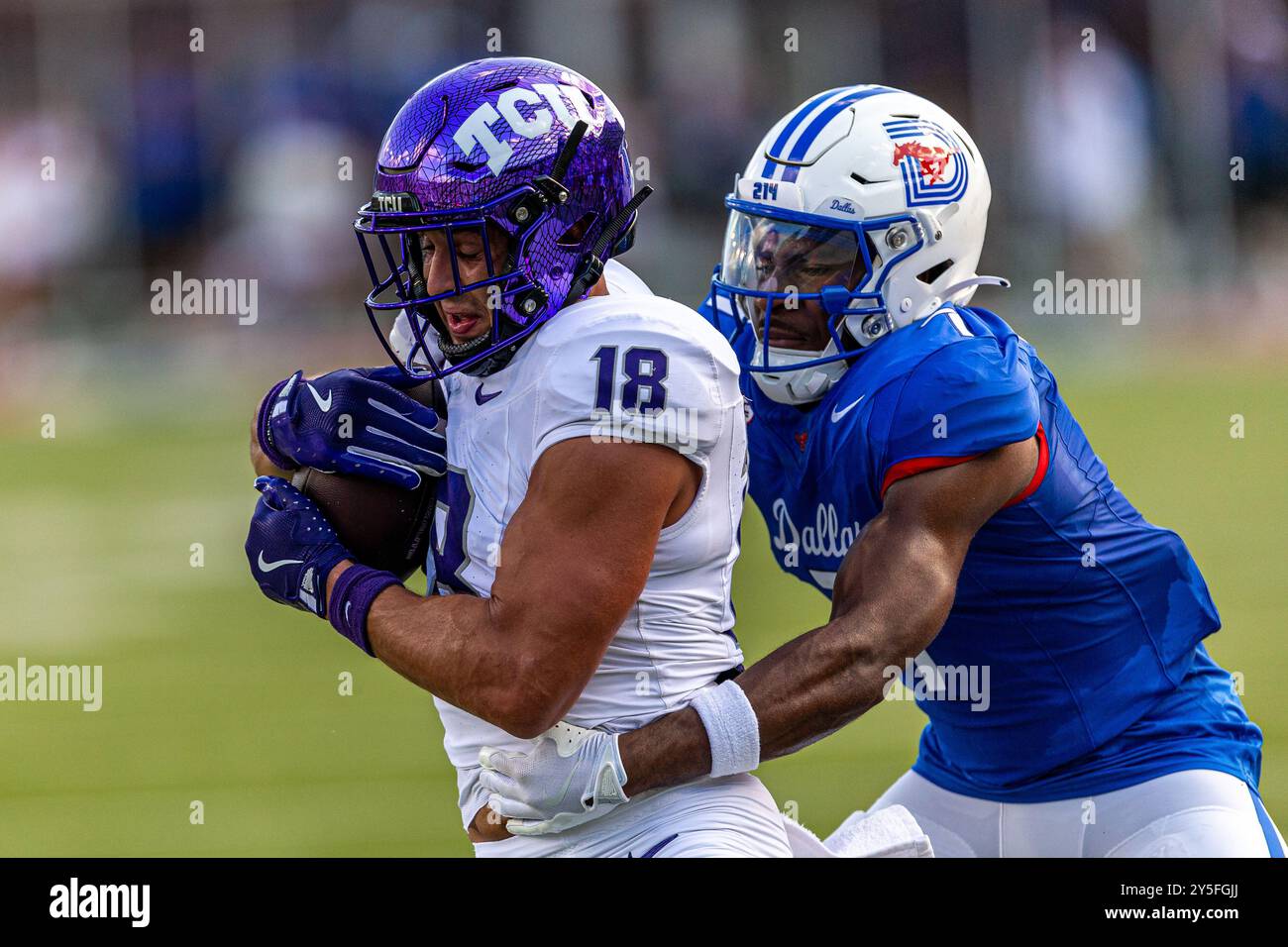 Dallas, Texas, USA. 21st Sep, 2024. TCU Horned Frogs wide receiver Jack Bech (18) in action during the game between the TCU Hornfrogs and SMU Mustangs at the Gerald J. Ford Stadium in Dallas, Texas. (Credit Image: © Dan Wozniak/ZUMA Press Wire) EDITORIAL USAGE ONLY! Not for Commercial USAGE! Stock Photo