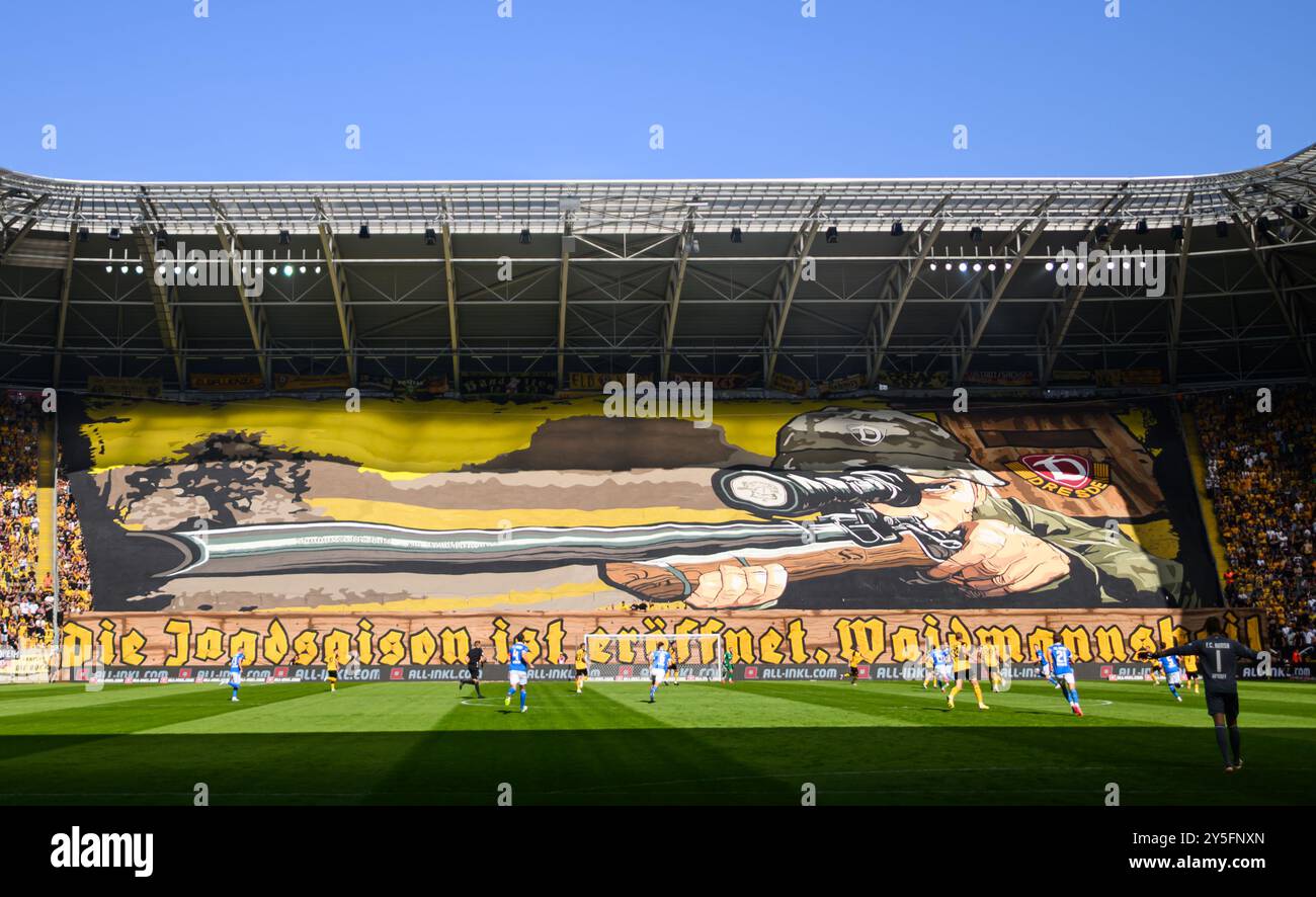 Rudolf Harbig Stadion Choreo Hi res Stock Photography And Images Alamy rudolf-harbig-stadion-choreo-hi-res-stock-photography-and-images-alamy
