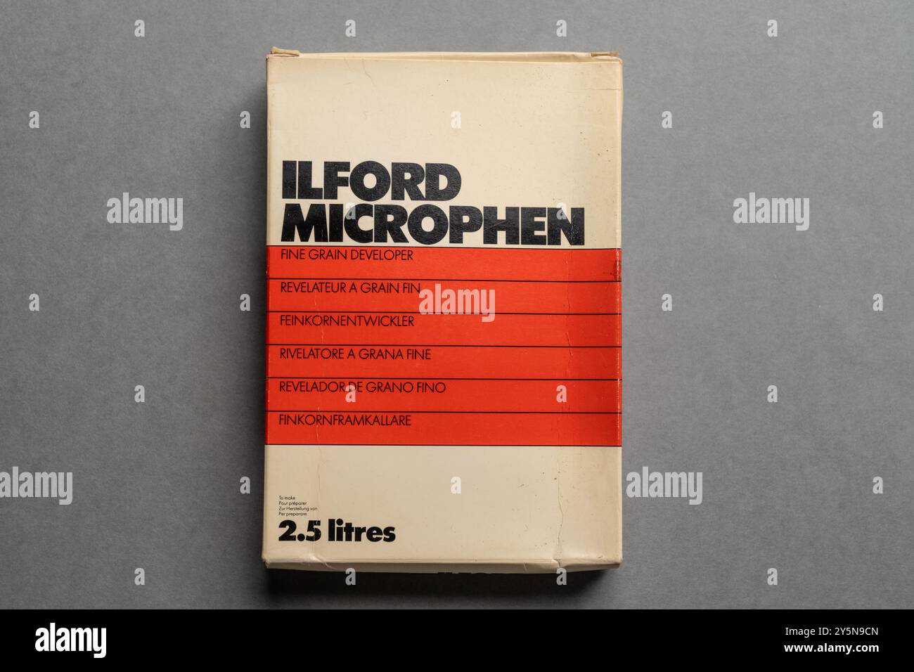 Microphan Gothenburg, Sweden - november 12 2022: Pack of vintage Ilford Microphen ...