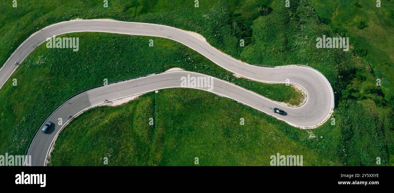 Aerial traveling shot car driving hi-res stock photography and images ...