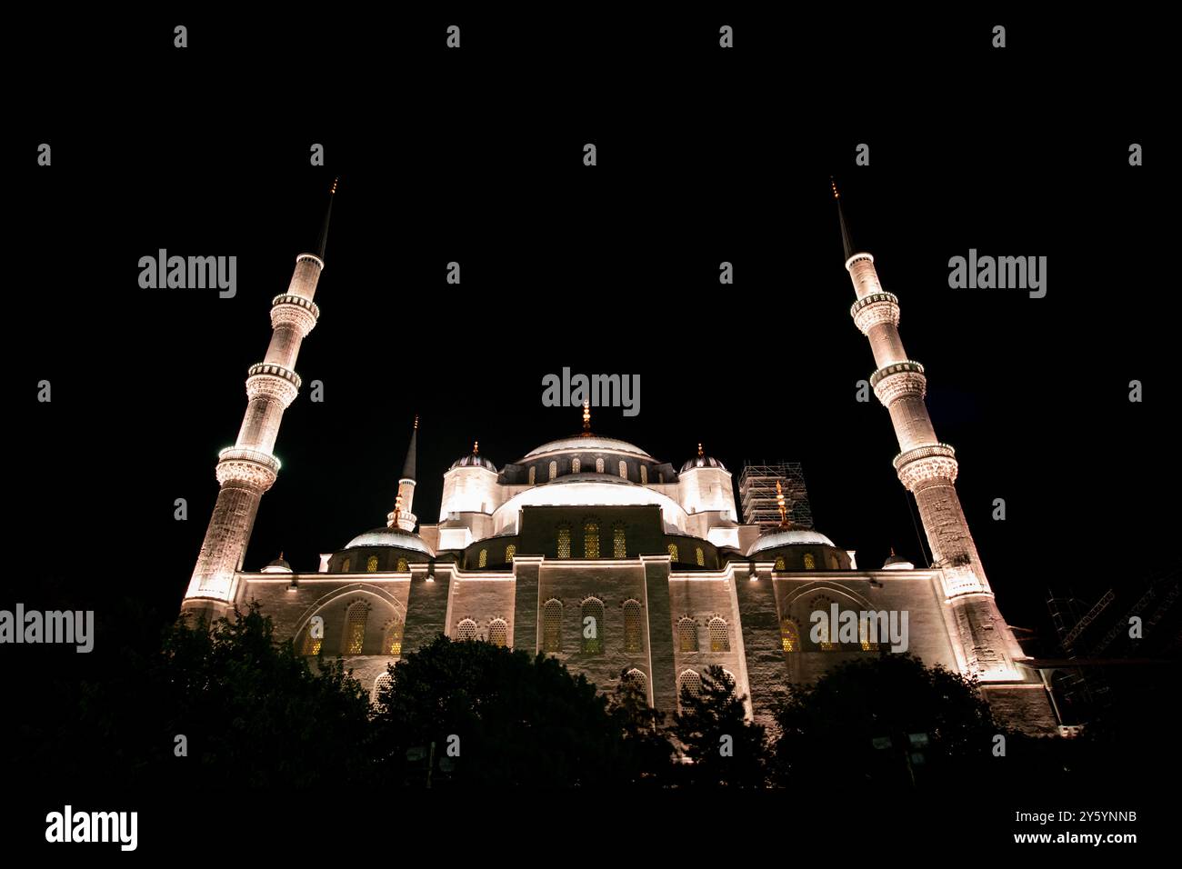 August 2024 - Istanbul: Night view of the Sultan Ahmet blue mosque, a ...