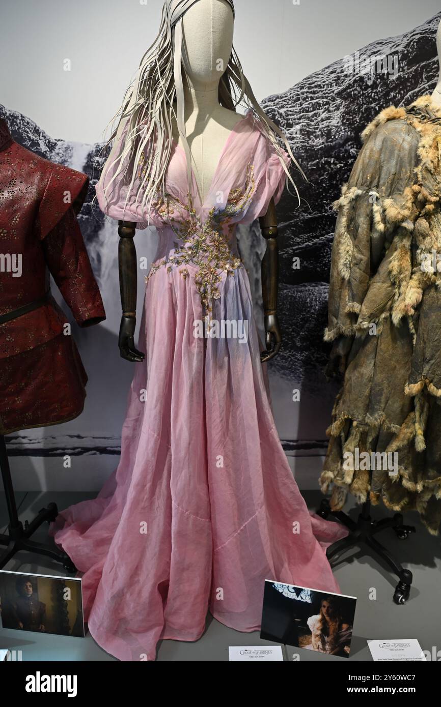 Molly Fehr (@_mollyfehr) / Posts / X, image size:866x1390