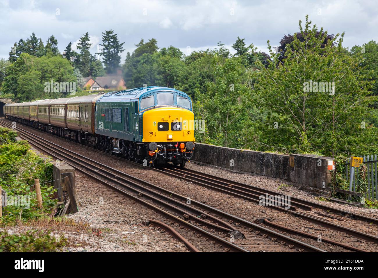 Preserved Class 45 (BR TYpe 4) 45118  The Royal Artilleryman. Commonly known as a Peak, is seen crossing Chirk viaduct on a test train from Crewe HC t Stock Photo