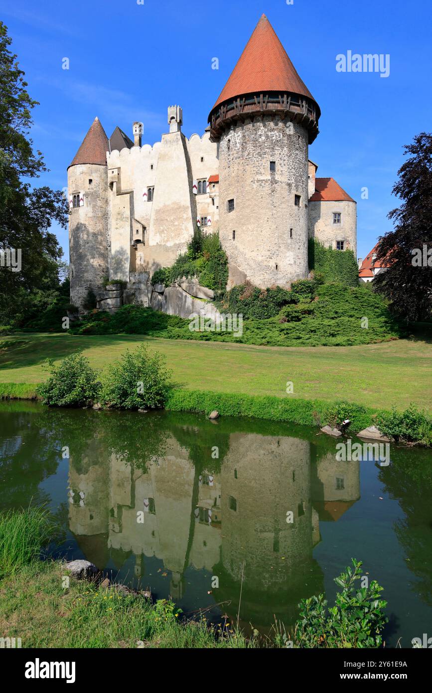 The medieval moated castle of Heidenreichstein, Lower Austria Stock ...