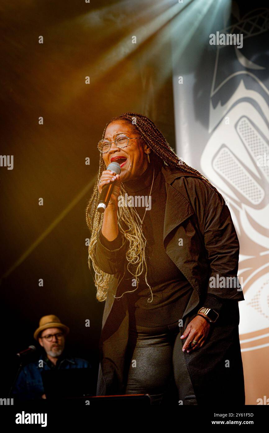 Soul singer, Dawn Pemberton, Our Neck of the Woods Festival, Maple Ridge, British Columbia, Canada Stock Photo