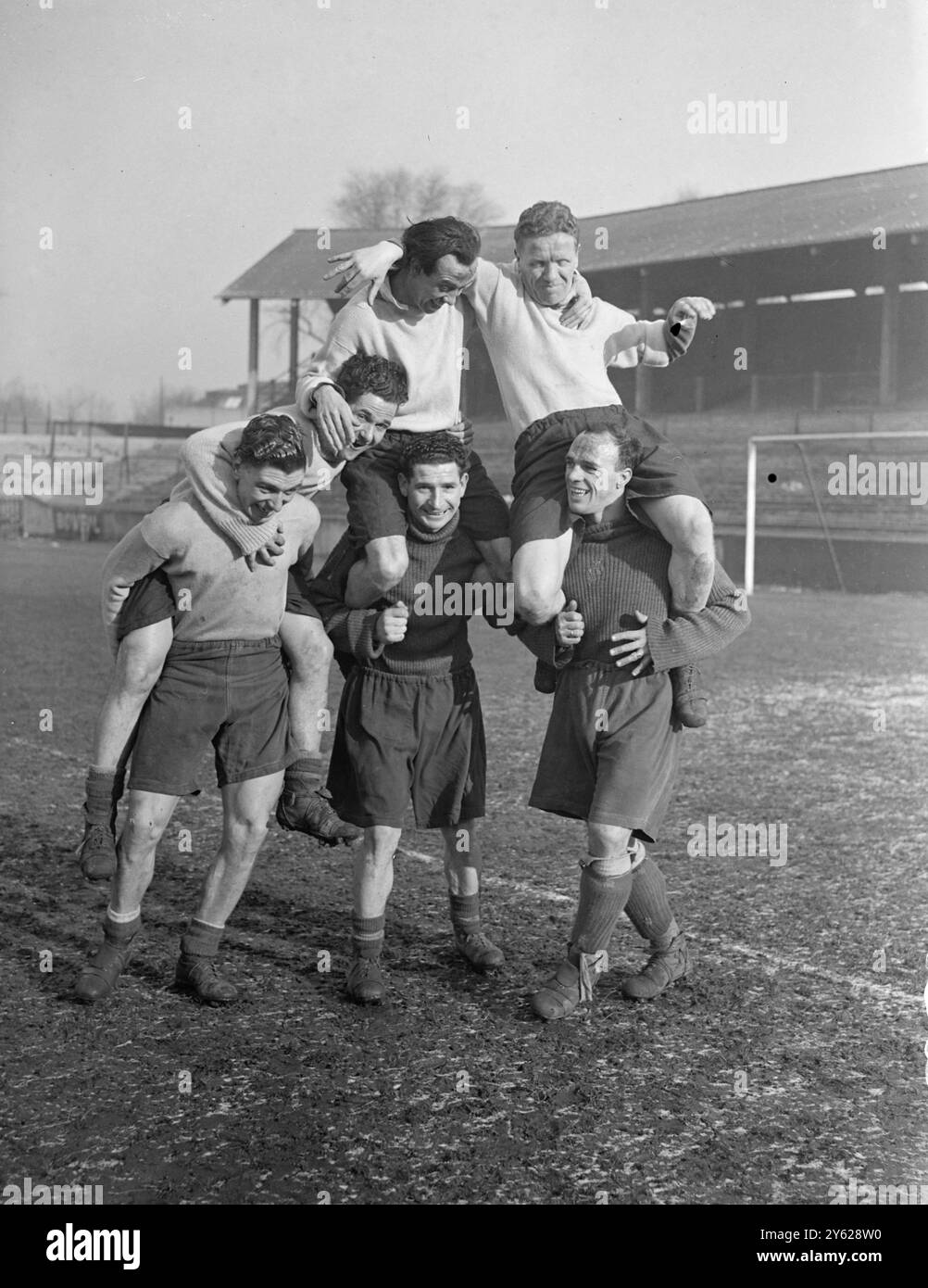 Queen's park rangers 1940s hi-res stock photography and images - Alamy