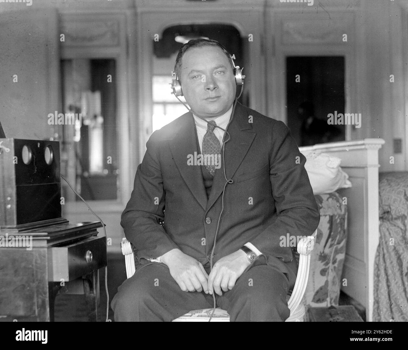 1920s radio america hi-res stock photography and images - Alamy