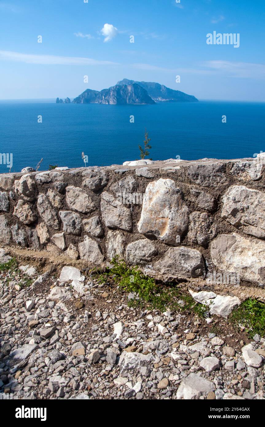 Vista su Capri da Punta Campanella Massa Lubrense Napoli Stock Photo