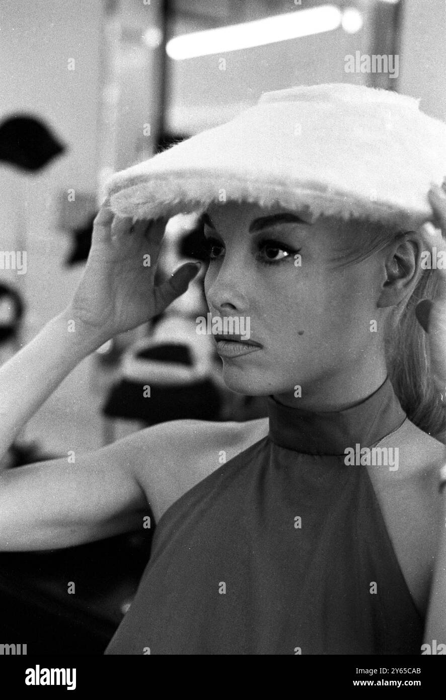 Lee Sharon , American burlesque dancer in her dressing room before her show at the Pigalle nightspot in London 1955 Stock Photo