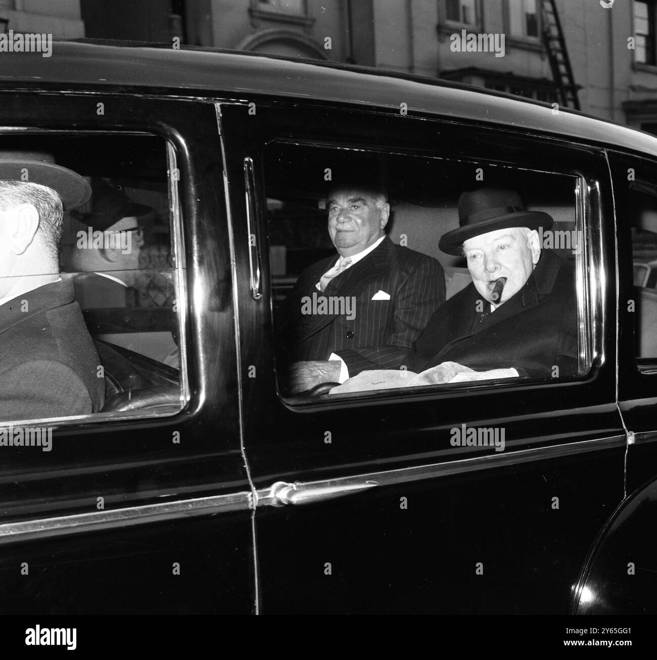 Off To The House A typically Churchillian cigar stuck in his mouth ...