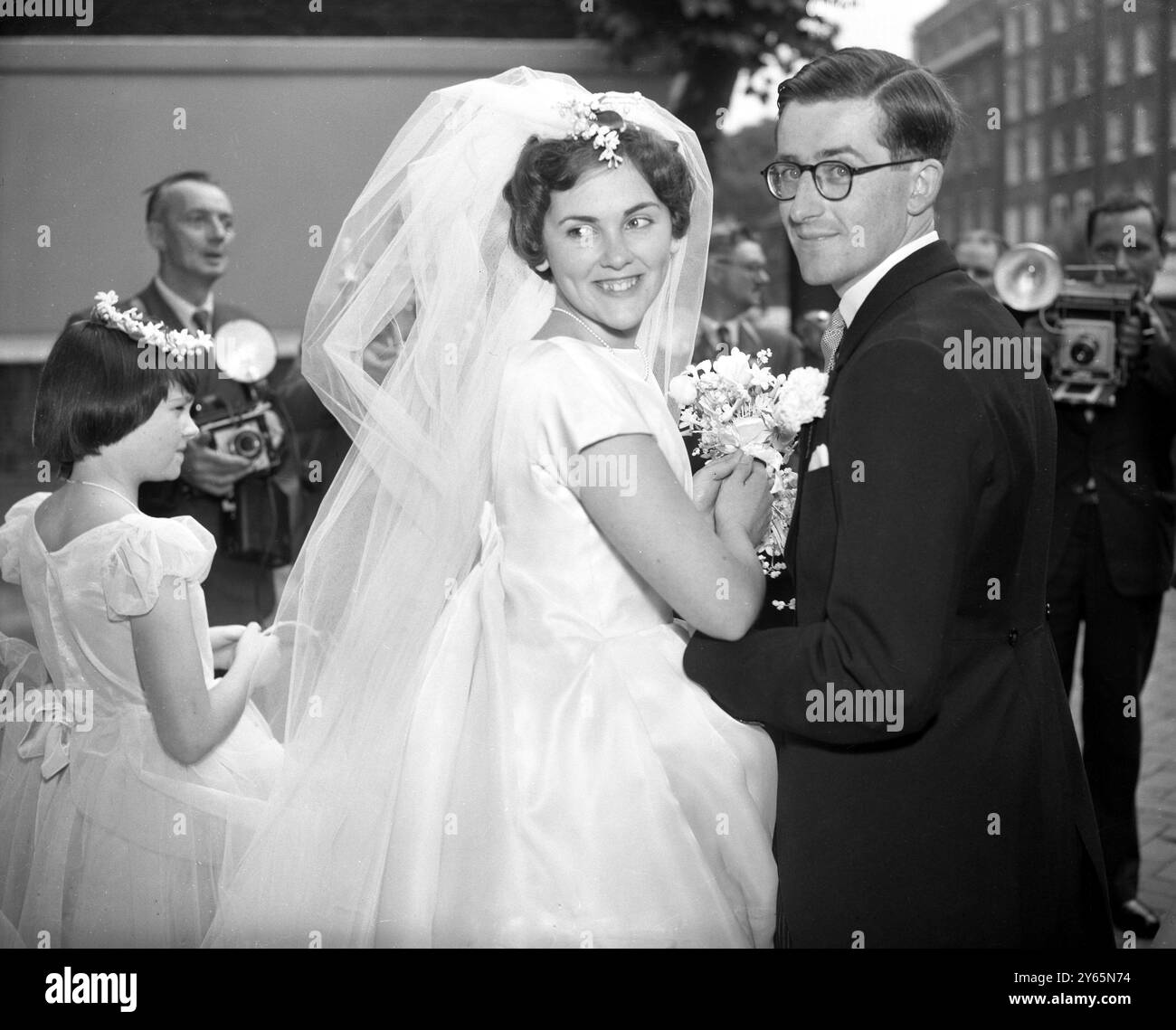 Arthur lawson hi-res stock photography and images - Alamy, image size:1300x1139