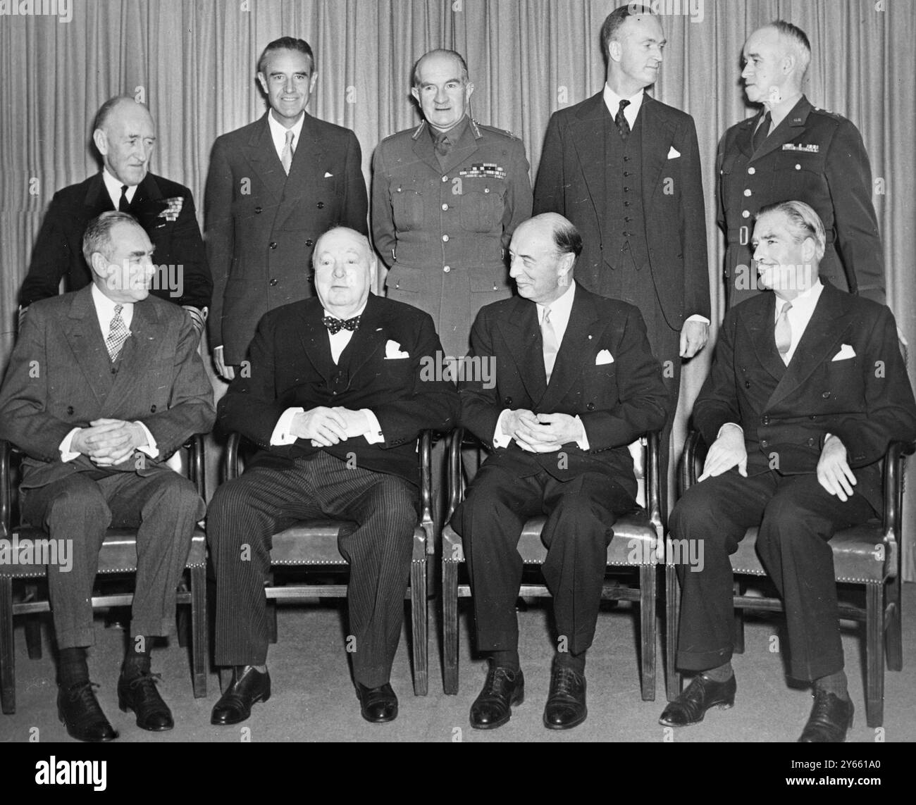 William Roderick Row Row Mr william brook Black and White Stock Photos & Images - Alamy