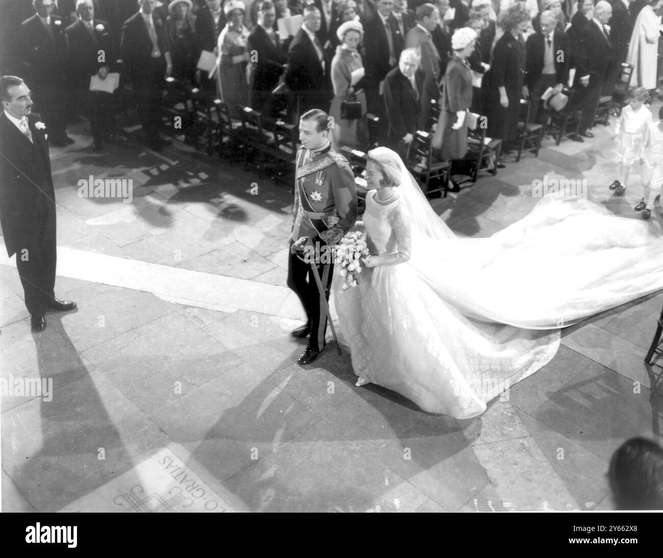 Duchess of kent wedding dress hot sale