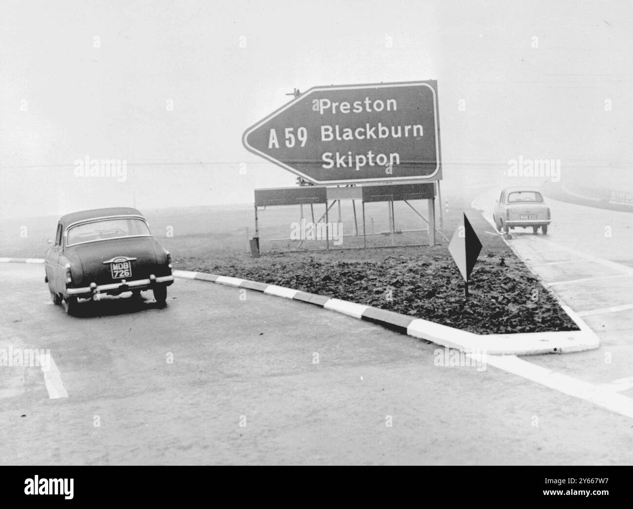 one-road-signs-entrance-black-and-white-stock-photos-images-alamy